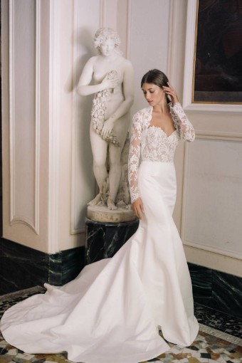 Monique Lhuillier India #3 thumbnail